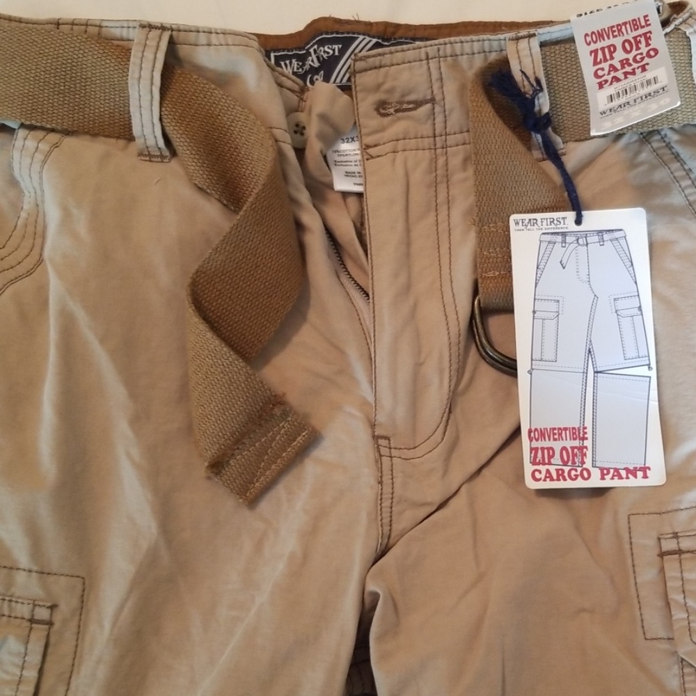 Mens beige zip off cargo pants, W 32, L 30